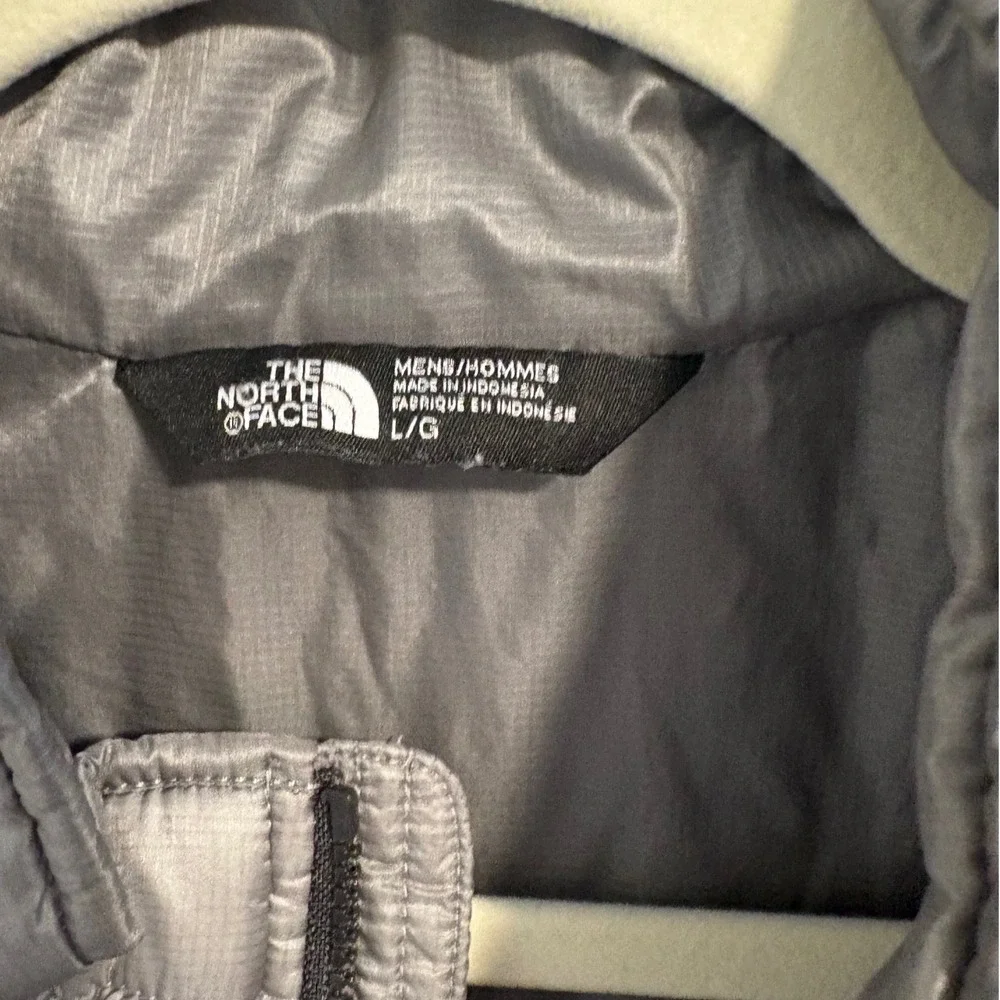 The North Face Thermoball Eco Vest Mens Large Grey Quilted Full Zip Puffer